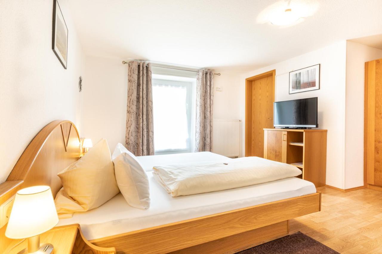 Hotel Landgasthof Zum Pflug Kleines Wiesental 외부 사진